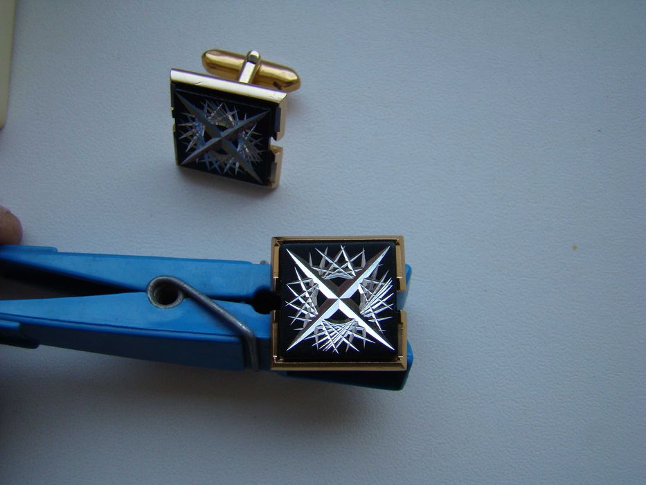 Запонки Горизонт в футляре времен СССР.