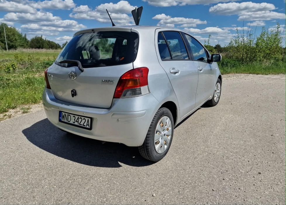 Sprzedam toyote yaris