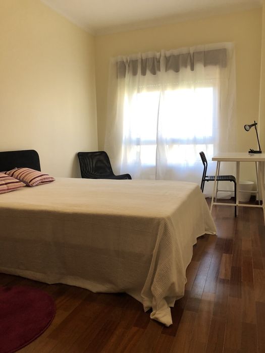 Quarto com Banho Individual no Bomfim