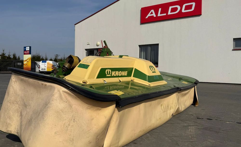 Krone EasyCut F320  Kosiarka czołowa Krone EasyCut F320 – 2015 | gotowa do pracy