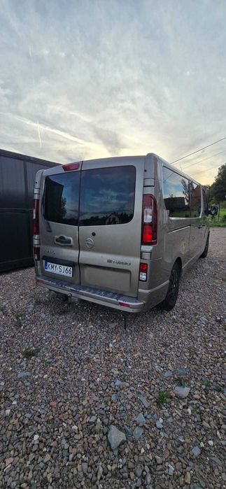 Opel Vivaro 2017 uszkodzony