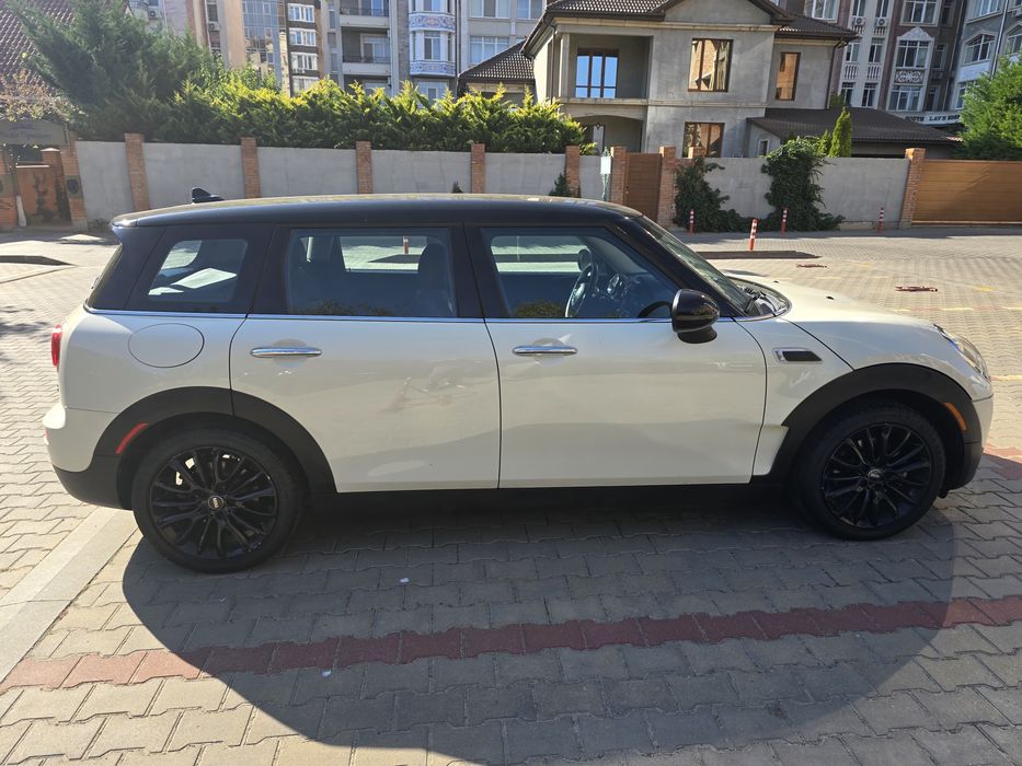 продам MINI clubman