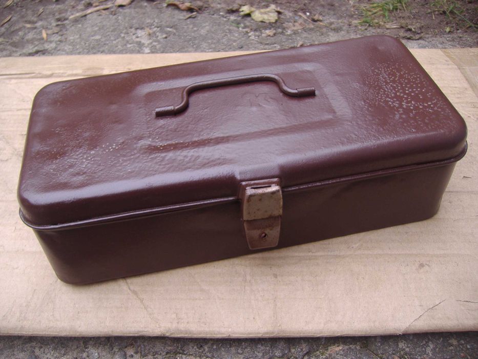 Ящик металлический для инструментов 36см/17см/14см(отличного качества)