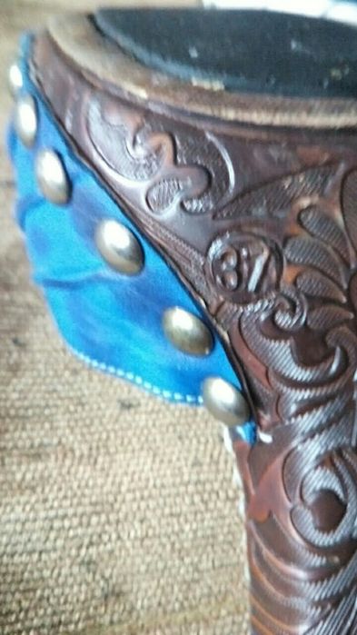 Шлепки на каблуке