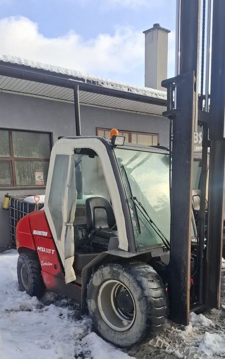 Wozek widłowy terenowy manitou 2szt perkins