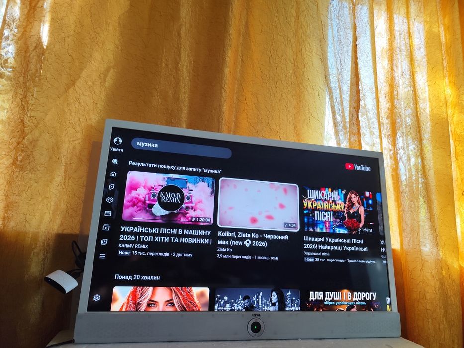 Смарт приставка до телевізора Roku SE