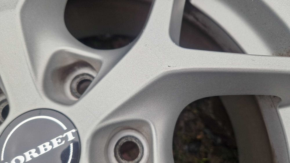 Felgi aluminiowe VW Seat Skoda Borbet Y 5x112 7Jx16 ET48 Kpl.
