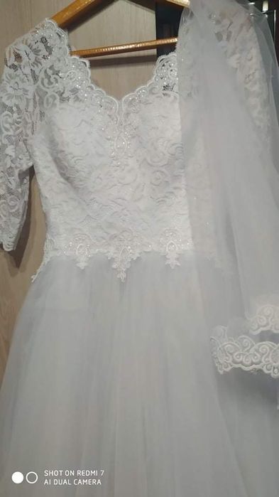 Продається нова весільня сукня