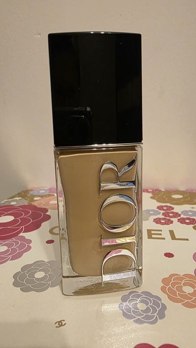 Dior podkład Forever Skin Glow 1,5 N