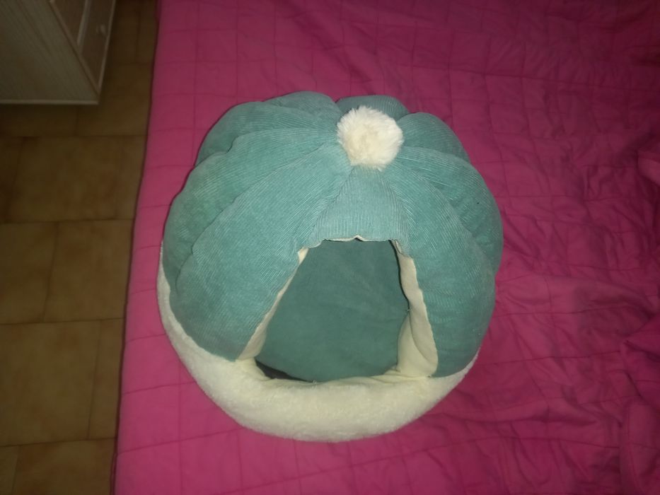Cama para gato ou cão de porte pequeno