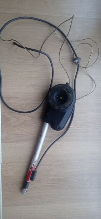 Антена телескопически самовыдвижная