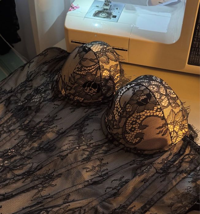 Корсет мереживний