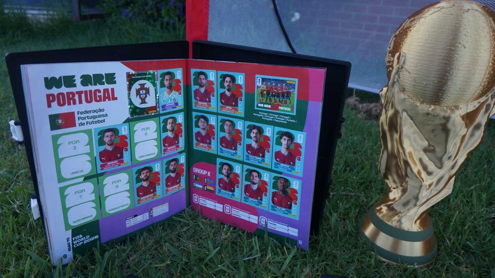 Mundial 2026 - Troféu - Caixas cromos e cadernetas