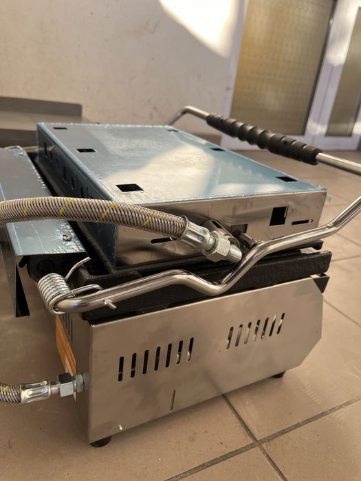 Гриль Контакний Прижимний Жарочна Поверхня  Газове Нове !!!
