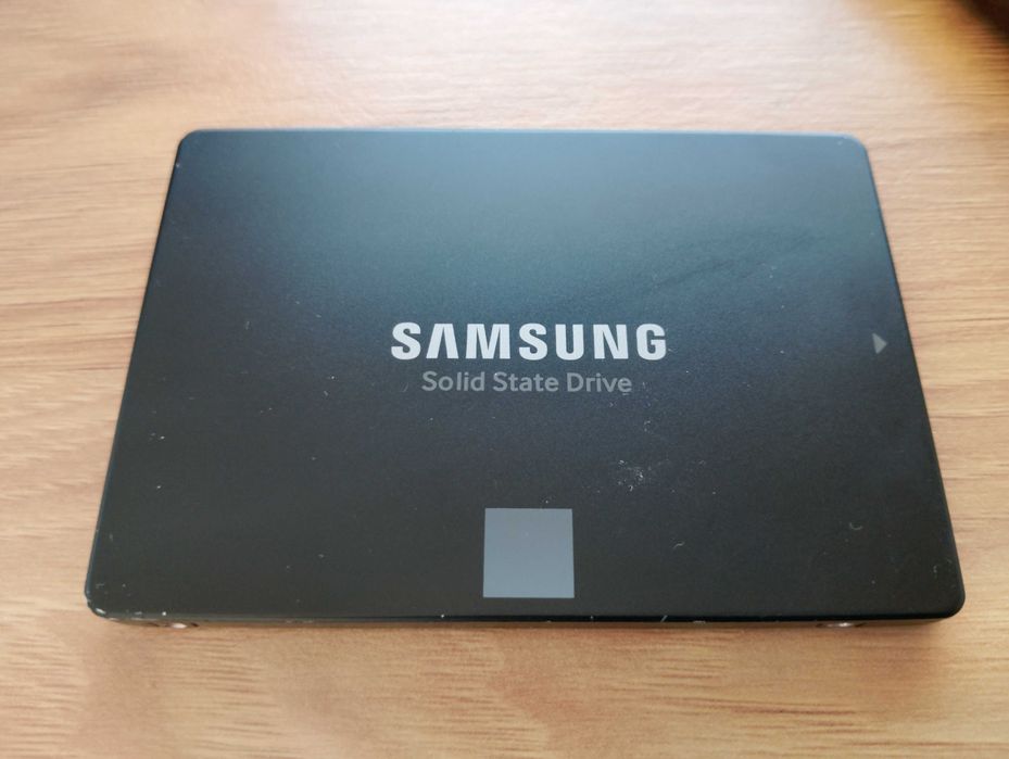 Диск SSD Samsung 860 EVO 250GB