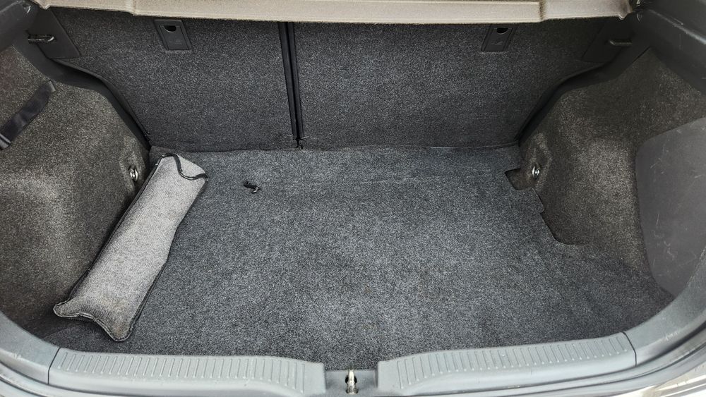 Toyota Auris 1.33 VVTI  190.000 kms