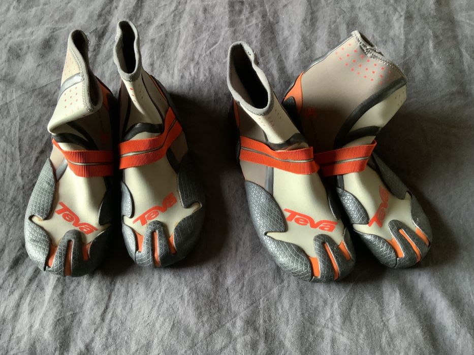 Botas de desporto náutico marca TEVA