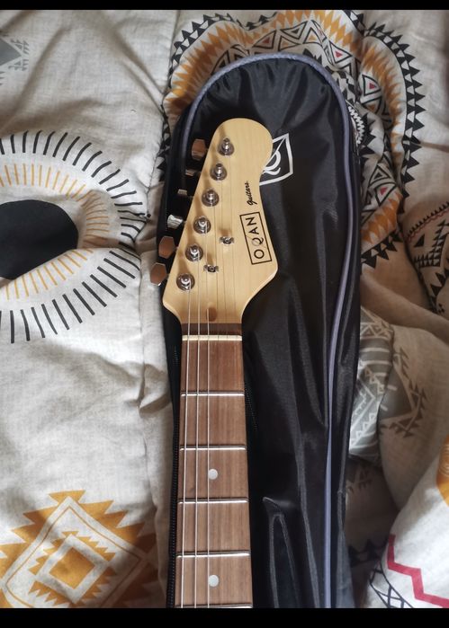 Guitarra elétrica
