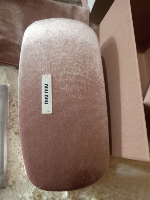 Miu Miu estojo grande multiusos +note book