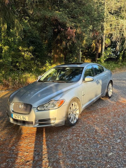 Jaguar XF 2.7 D V6 Premium Luxury