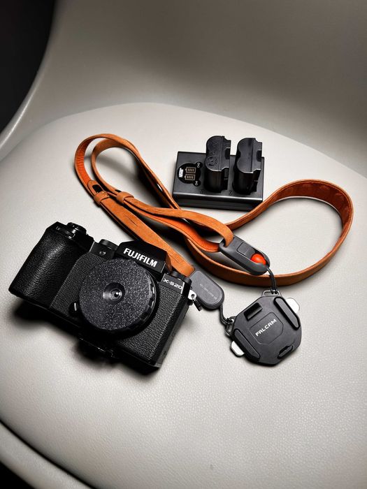 Fujifilm X-S20 | 3758 klatek | Idealny stan + baterie + akcesoria