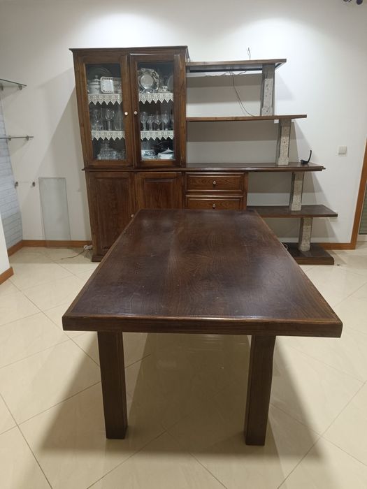 Sala de Jantar em bom estado