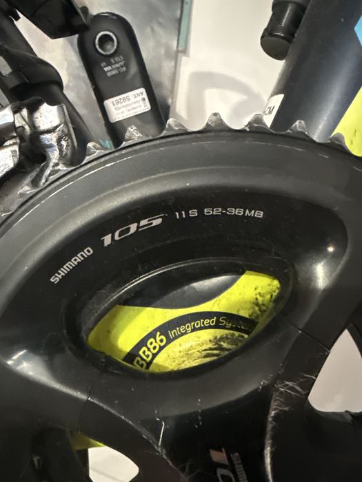 Rower szosowy Stevens Izoard, Dandyhorse koła, Bontrager siodlo