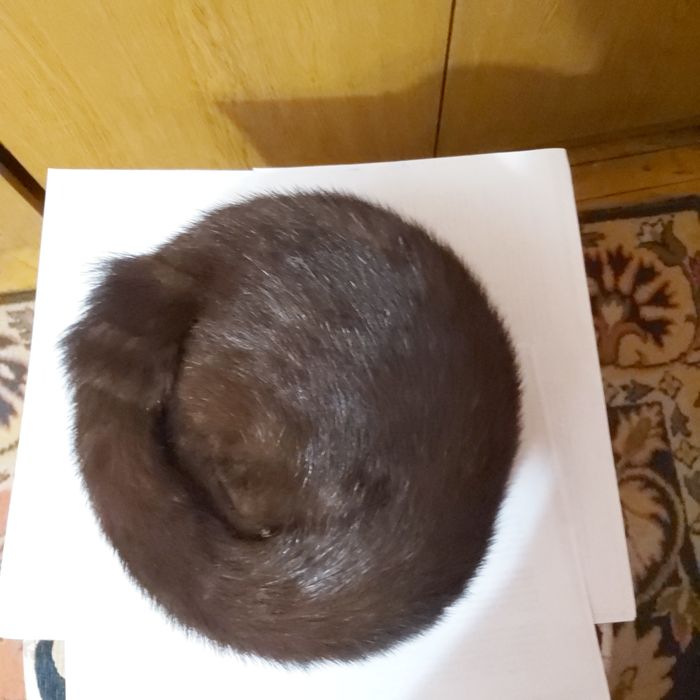 Шапки натуральный мех