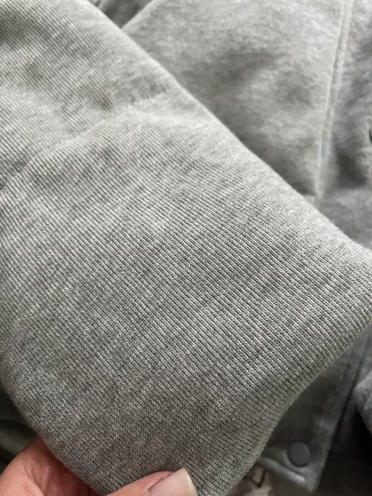 Короткий пуховик меланж трикотаж сірий кашемір пуффер куртка