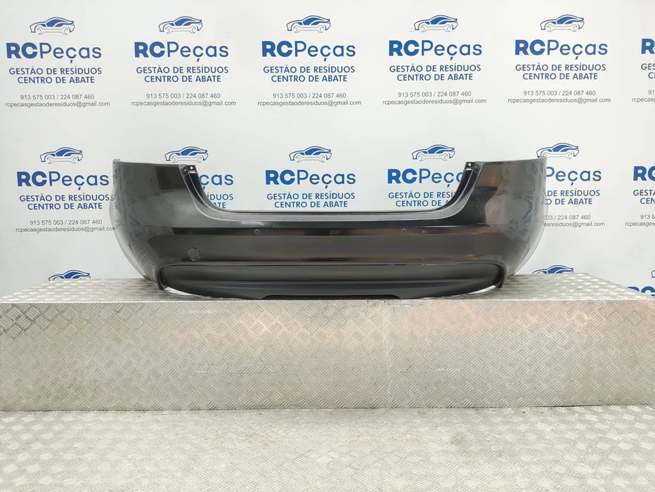 Parachoques Traseiro Original Jaguar XE X760 Sensores estacionamento
