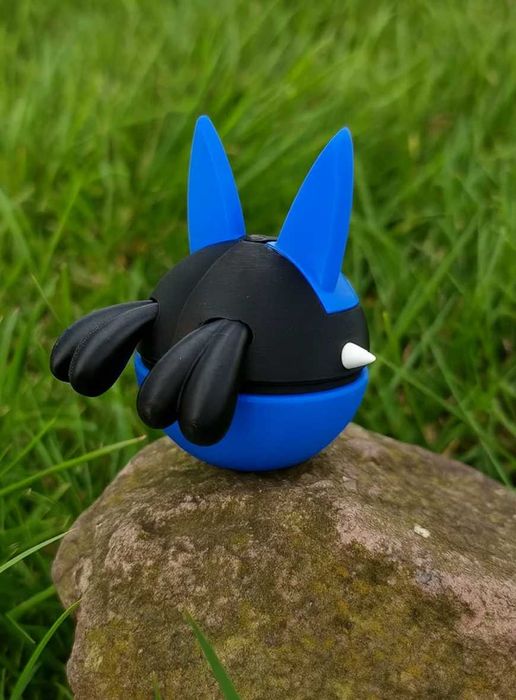 Pokébola Lucario