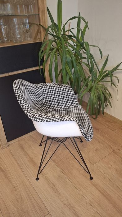 Krzesła i fotele Designerskie - Pepitka