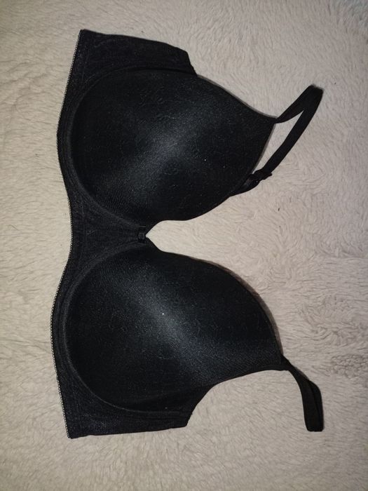 85 d biustonosz damski Triumph