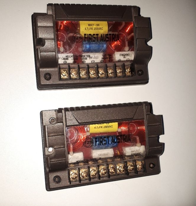 Zwrotnice głośnikowe First Austria