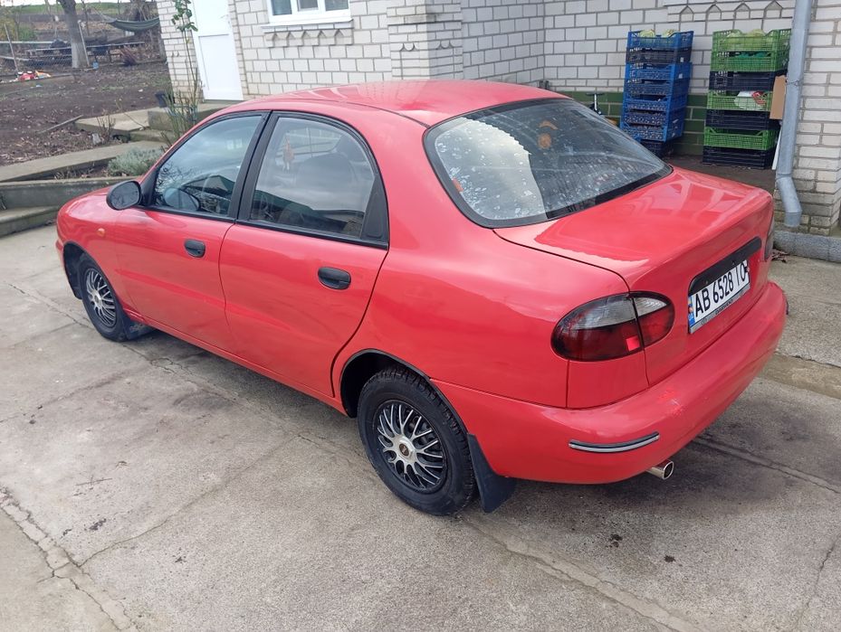 Продаж Део Ланос 1.5газ4
