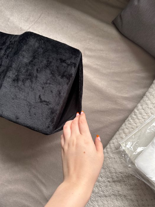 Poduszka do stylizacji brwi rzes