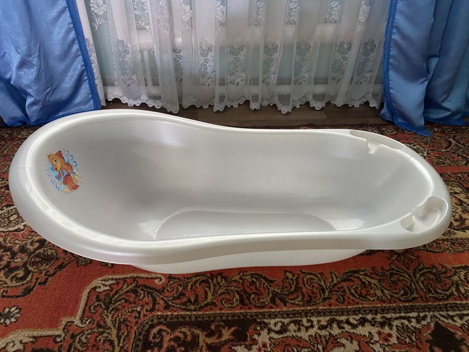 Продам дитячу ванночку