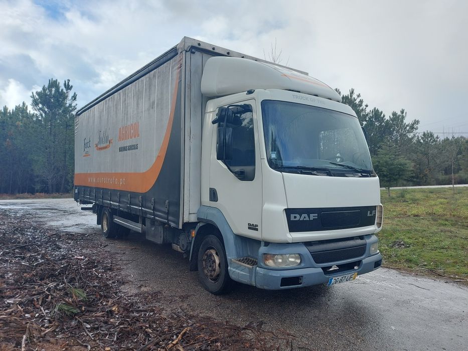 Daf 45_220 ano 2002