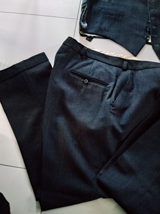 Sprzedam garnitur męski