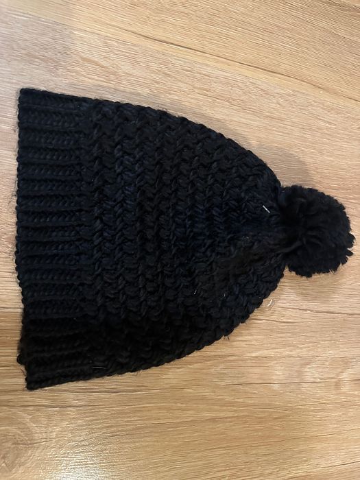 Czarna czapka z pomponem Fritz Nitzsche