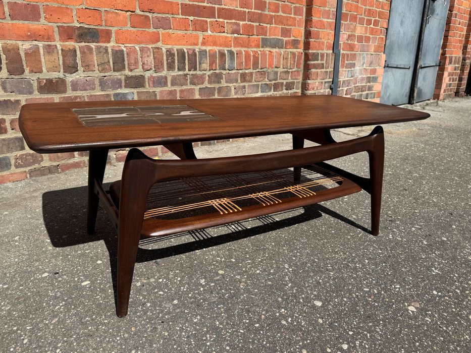 Tekowy stolik kawowy proj.Louis van Teffelen dla marki Wèbè lata60.