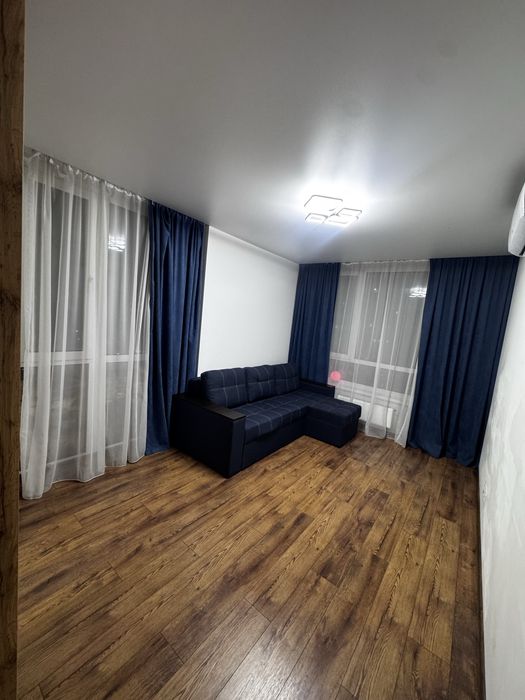 Продам квартиру Варшавський Плюс 70м 2к Виговського Змієнка Олеся