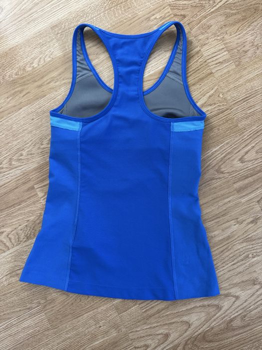 Спортивна майка Nike S розмір