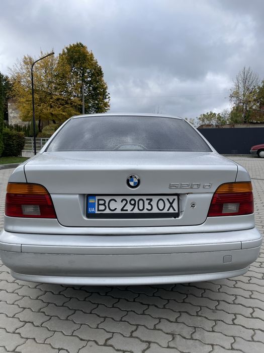 Продам BMW E39 520D