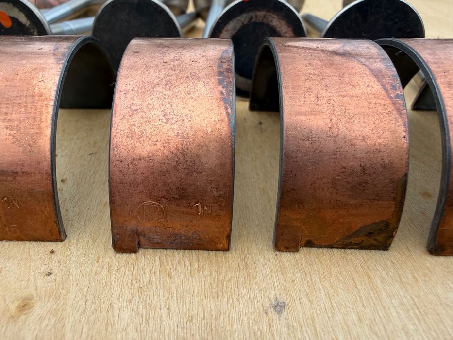 Panewki główne +zawory FIAT 125P FSO POLONEZ