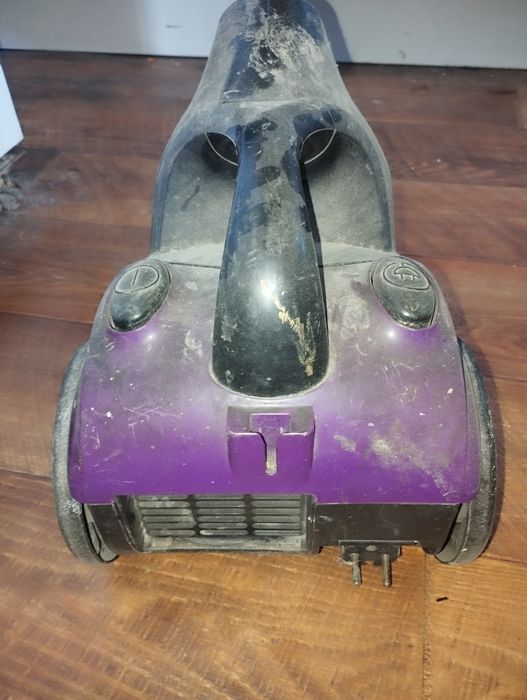 Пилосос, пилосмок Saturn