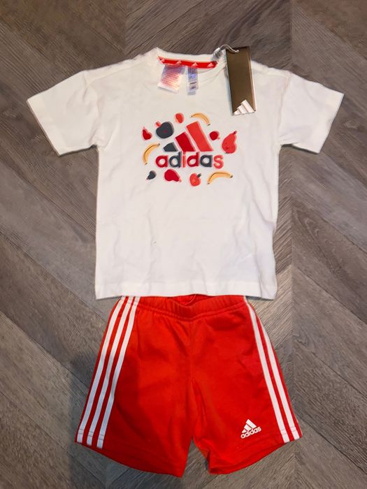 Zestaw Adidas rozmiar 104