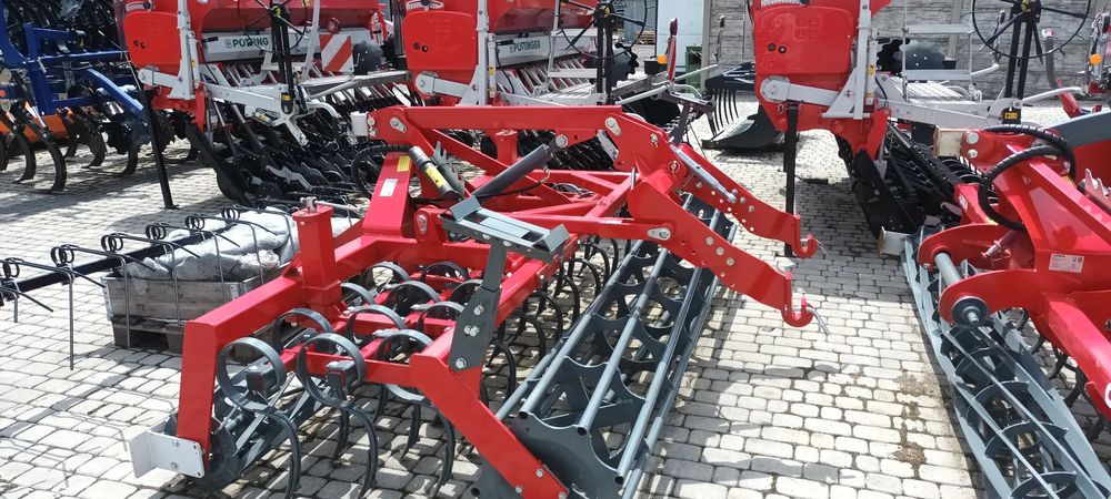 Unia Ceres  Unia Agregat uprawowy Unia Ceres XL 3,0m ze sprzęgiem do siewnika