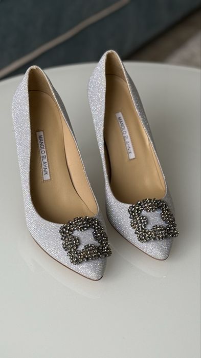 Manolo Blahnik нові