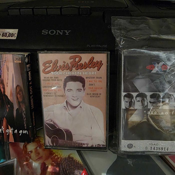 Elvis Presley – Your Cheatin’ Heart (Cassete Original 1987)